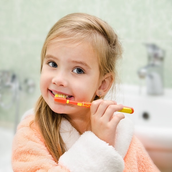 How to properly brush your teeth and choose the right tooth brush