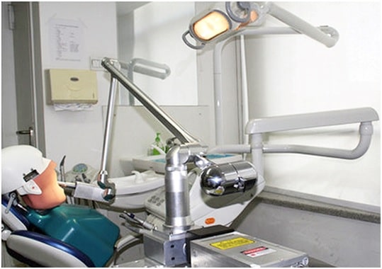Choice-dental-The-worlds-first-dental-robot-has-arrived