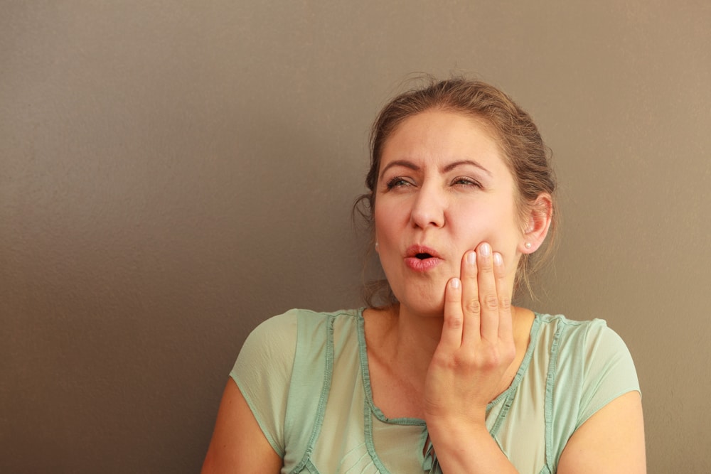 What is a dental abscess?