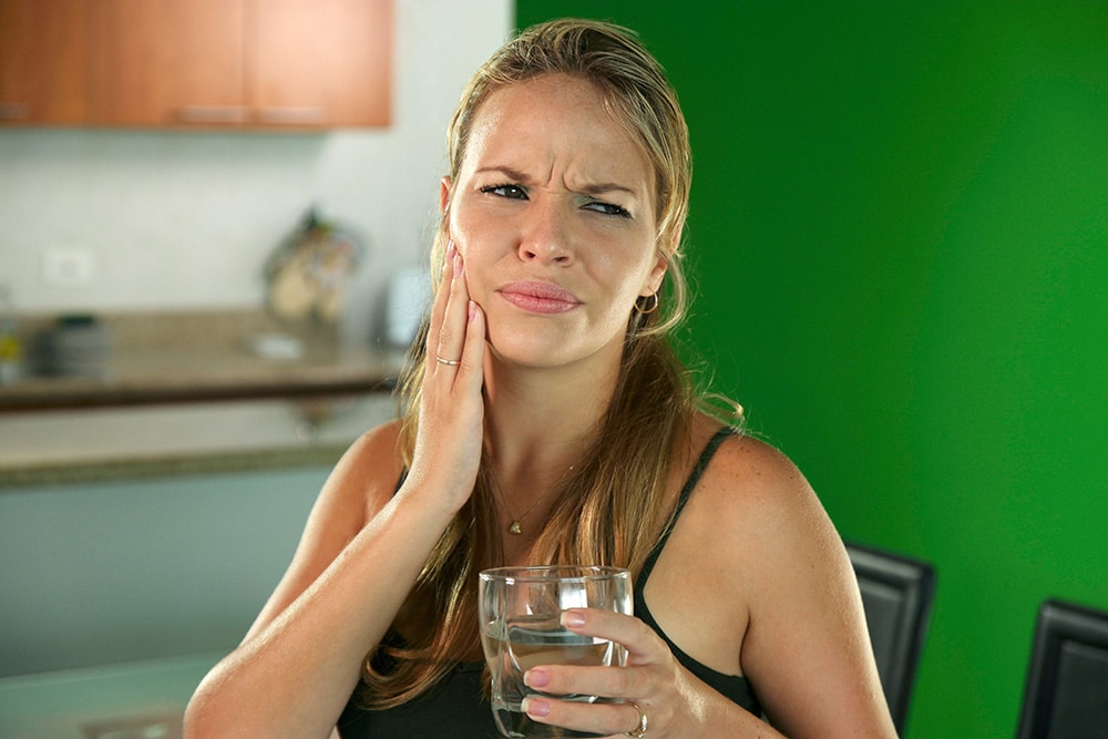 choice-dental-sensitive-teeth-suffering-teeth-pain-