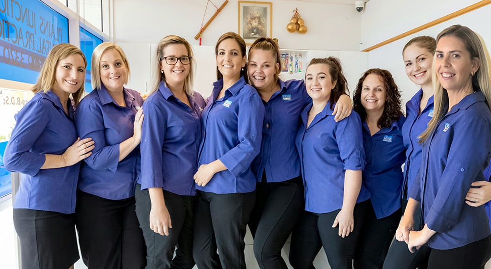 Choice-dental-Front-office-and-Clinical-team-browns-plains-dental